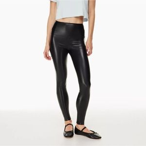 Aritzia Daria pant / leggings XXS